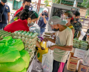 EVSU rounds off the 17th Charter Anniversary with a Community Pantry