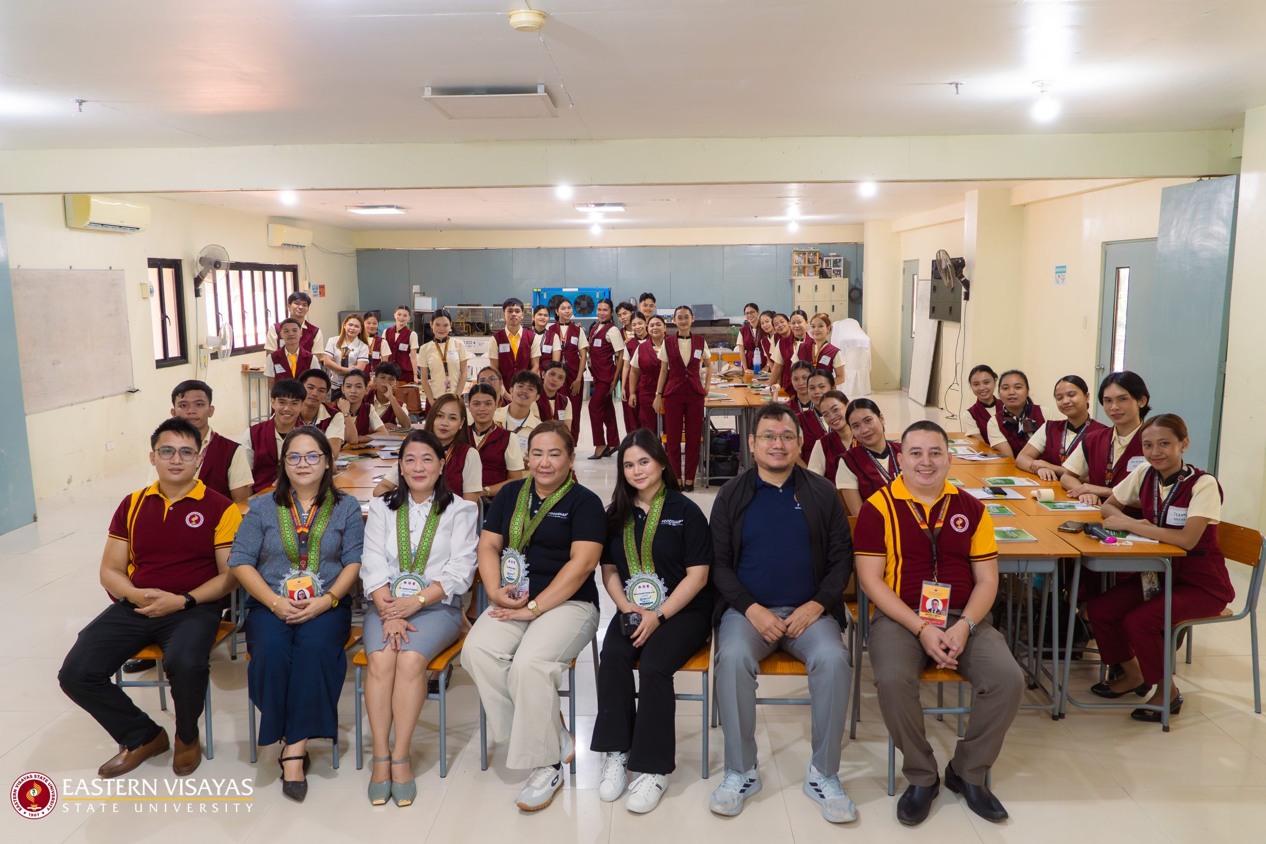 BSHM studes participate in FoodSHAP basic food safety training