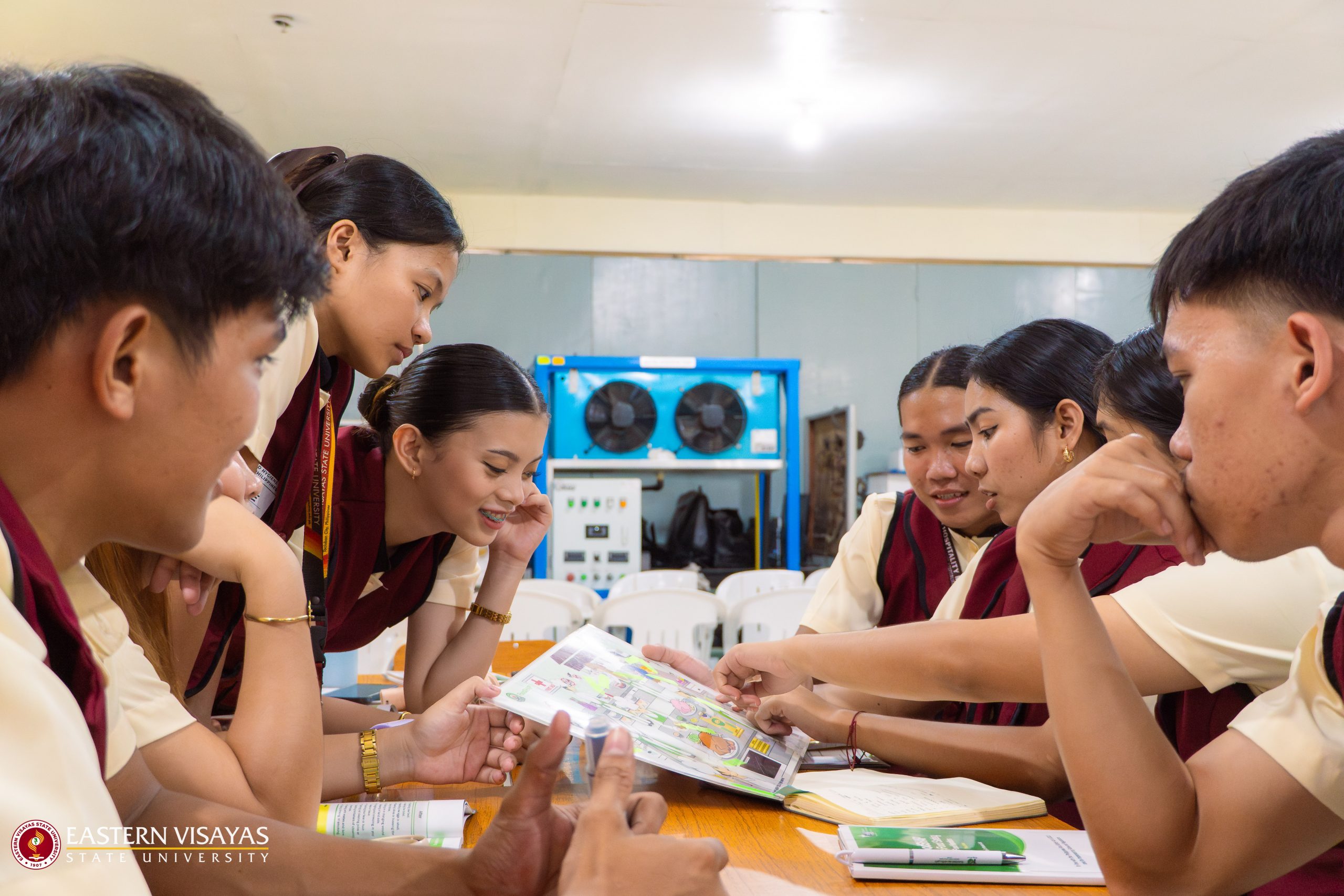 BSHM studes participate in FoodSHAP basic food safety training